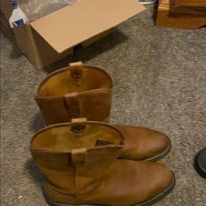 Men’s Ariat boots size 13 D